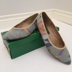 Vintage Dhurrie Fabric Flats by T Cappelli   7 1/2